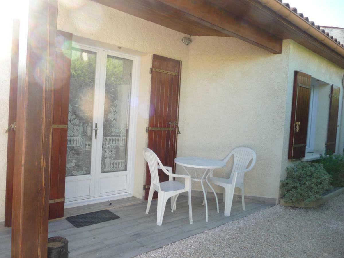 Chez Patrick Et Dany Daire Jonzac Dış mekan fotoğraf